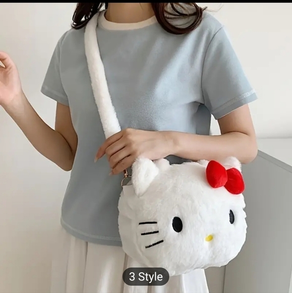Sanrio Hello Kitty Fluffy Crossbody Purse - Picture 1 of 2
